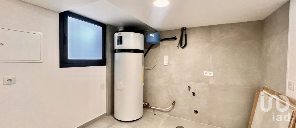 Moradia T3 em Antas e Abade de Vermoim de 246 m²