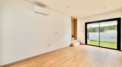 House T3 in Antas e Abade de Vermoim of 246 m²