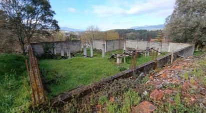 Terreno em Chaviães e Paços de 1 140 m²