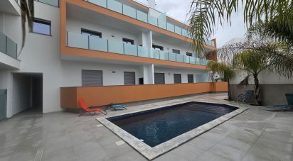 Appartement T3 à Alcantarilha e Pêra de 111 m²