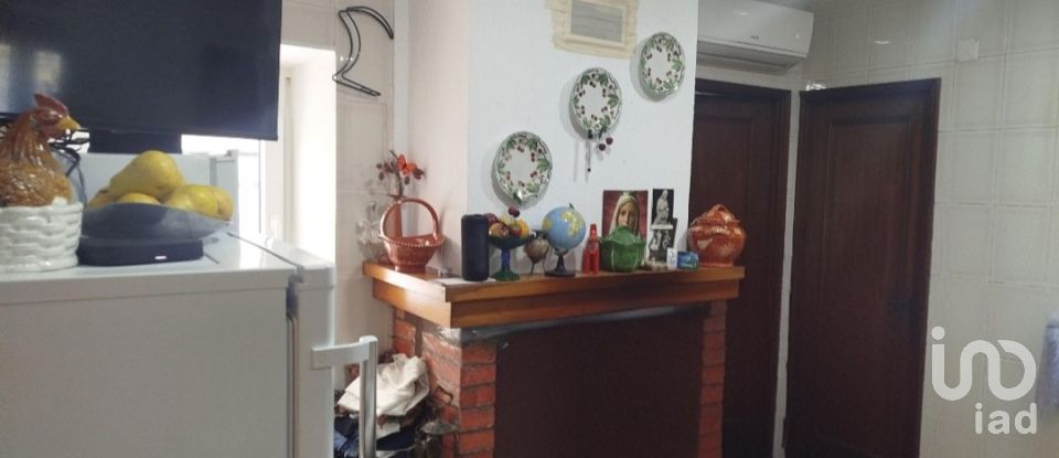 House T6 in Ferreiros de Avões of 105 m²