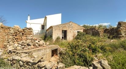 Maison rustique T4 à Ferreiras de 93 m²