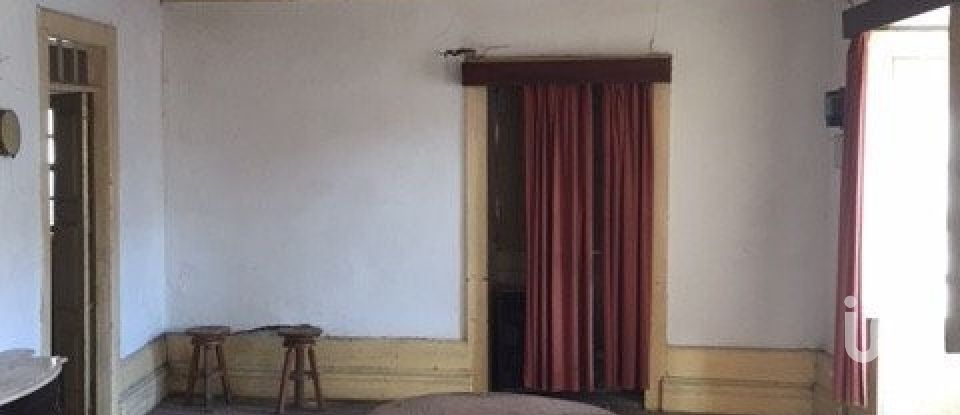 Traditional house T3 in Louredo e Fornelos of 307 m²