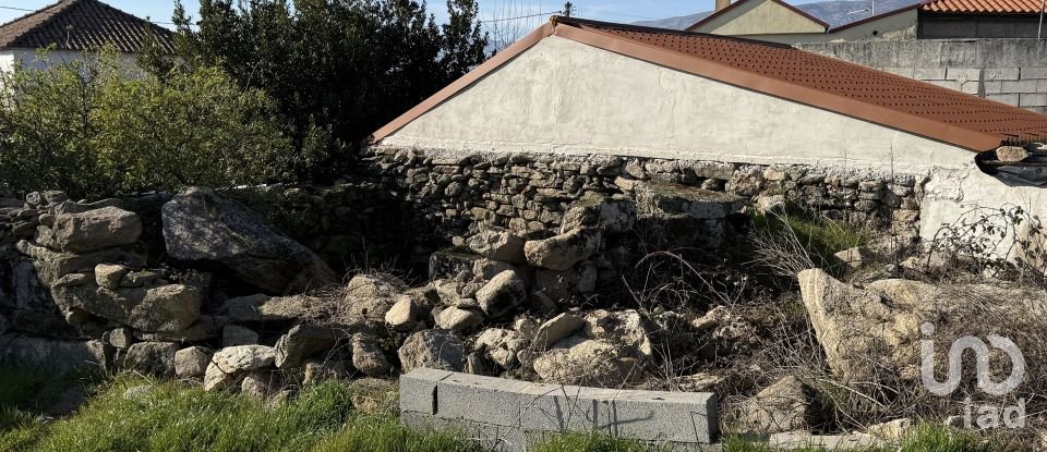 Casa de Campo T1 em Mouçós e Lamares de 120 m²