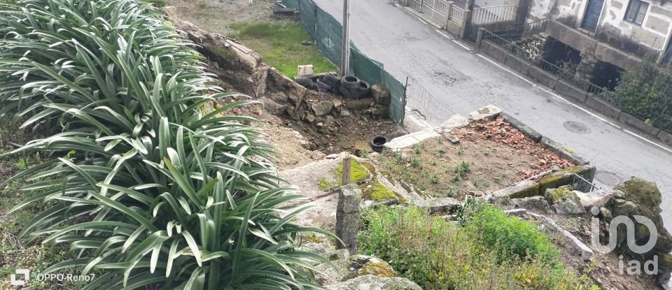 Terrain à bâtir à Rio de Moinhos de 190 m²