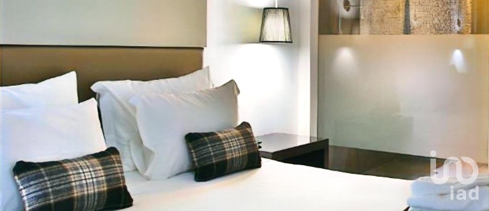 Boutique/Local commercial à Lamego (Almacave e Sé) de 3 348 m²