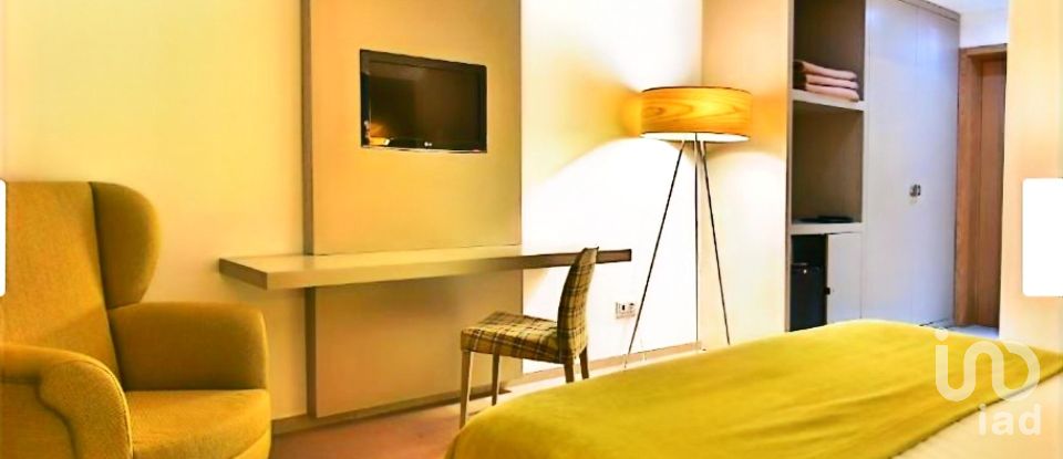 Boutique/Local commercial à Lamego (Almacave e Sé) de 3 348 m²