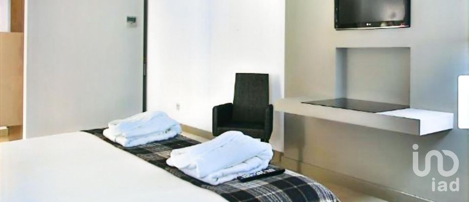 Boutique/Local commercial à Lamego (Almacave e Sé) de 3 348 m²