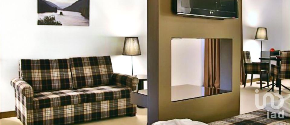 Boutique/Local commercial à Lamego (Almacave e Sé) de 3 348 m²