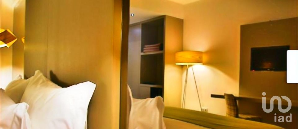 Boutique/Local commercial à Lamego (Almacave e Sé) de 3 348 m²