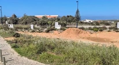 Terrain à Sagres de 450 m²