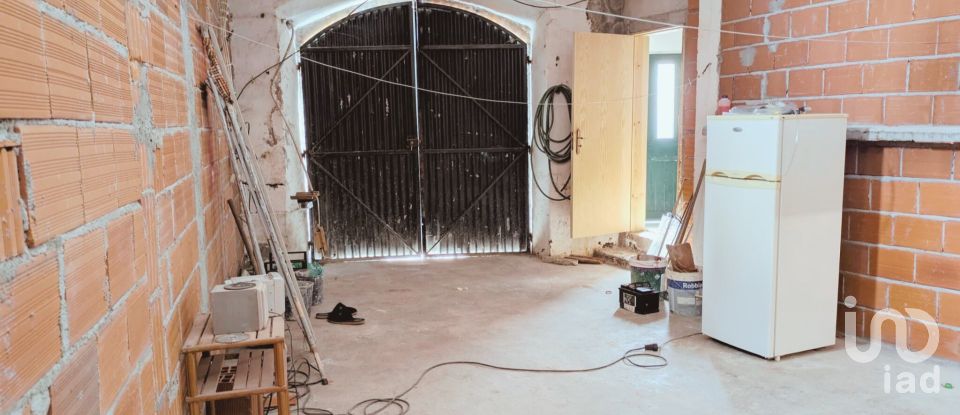 House T2 in Estremoz (Santa Maria e Santo André) of 120 m²