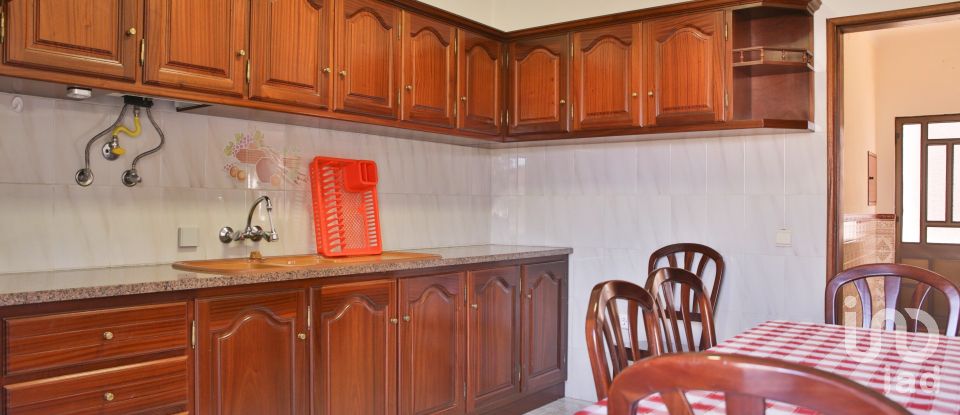 Gîte T3 à Boavista dos Pinheiros de 175 m²