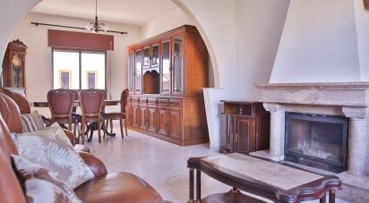 Gîte T3 à Boavista dos Pinheiros de 175 m²