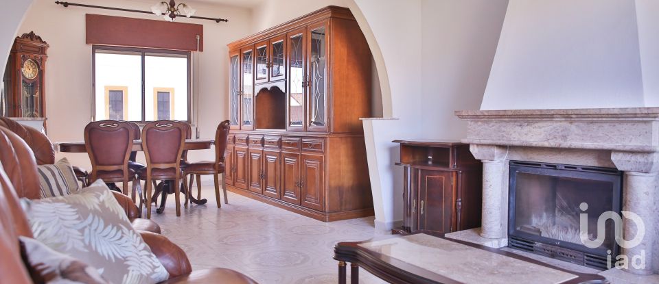 Gîte T3 à Boavista dos Pinheiros de 175 m²