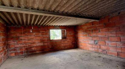 Maison T4 à Regueira de Pontes de 110 m²