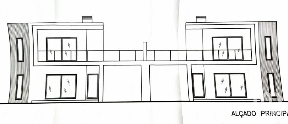 Terrain à Cadaval e Pêro Moniz de 2 600 m²