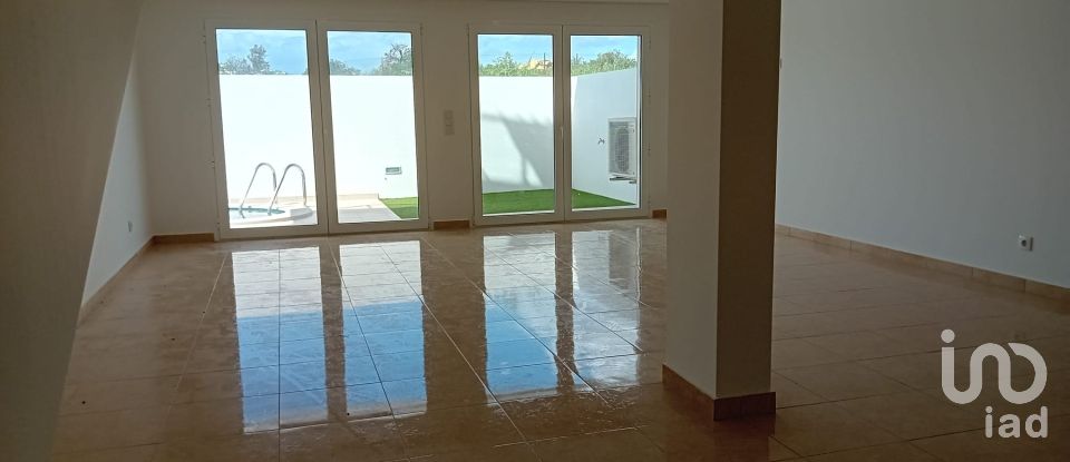 Maison T2 à Altura de 140 m²