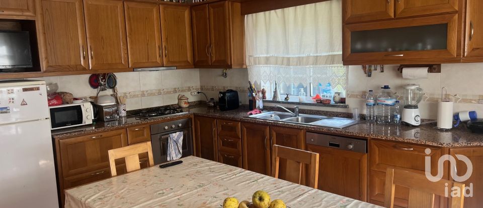 Moradia T9 em São Pedro do Sul, Várzea e Baiões de 413 m²