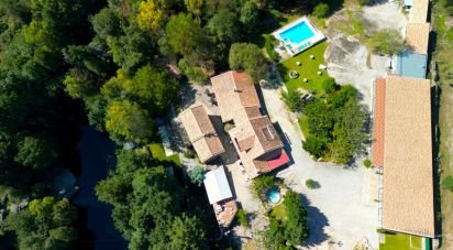 Block of flats in Aldeia Viçosa of 820 m²