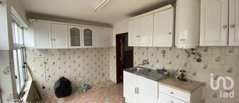 Maison T4 à Galveias de 210 m²