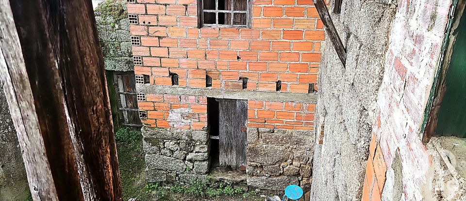 Maison T6 à Parada de Gonta de 161 m²