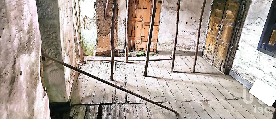 Maison T6 à Parada de Gonta de 161 m²