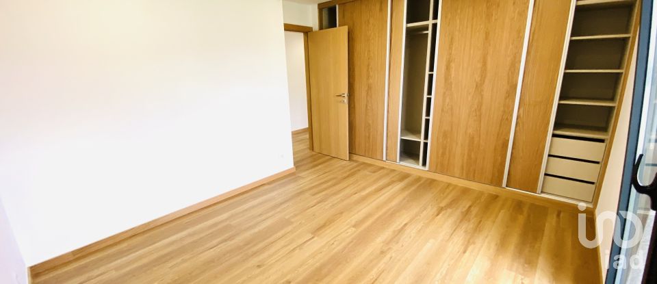 Maison de village T3 à Ribeira de 239 m²