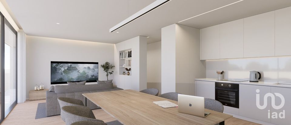 Lodge T3 in Forjães of 163 m²