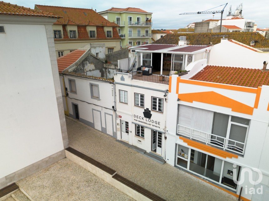 Maison T3 à Peniche de 178 m²
