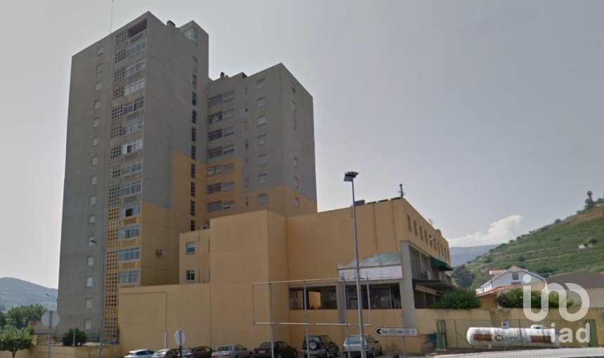 Shop / premises commercial in Peso da Régua e Godim of 47 m²