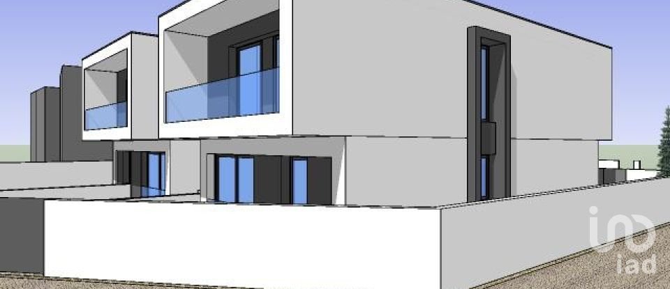 House T3 in Barcelos, Vila Boa e Vila Frescainha (São Martinho e São Pedro) of 176 m²