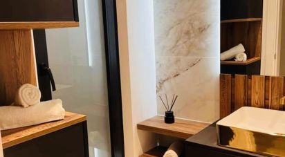 Maison T3 à Santo António da Charneca de 180 m²