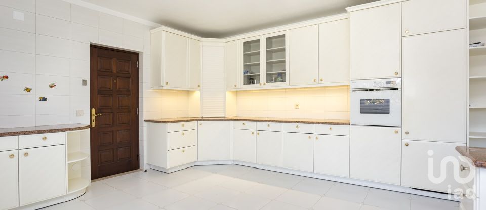 House T7 in Porches of 421 m²