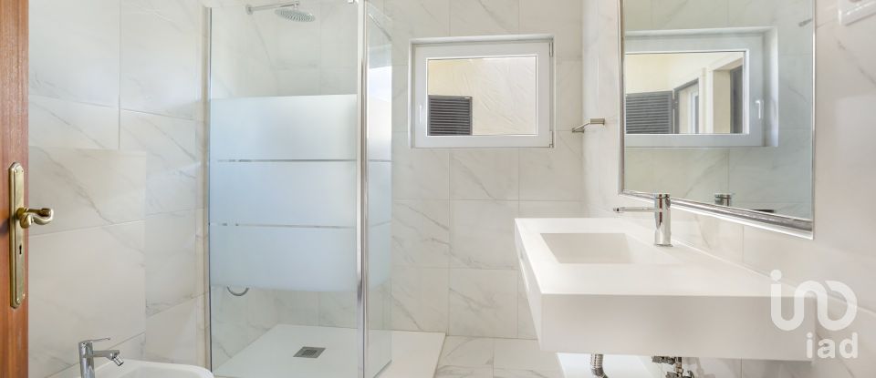 House T7 in Porches of 421 m²