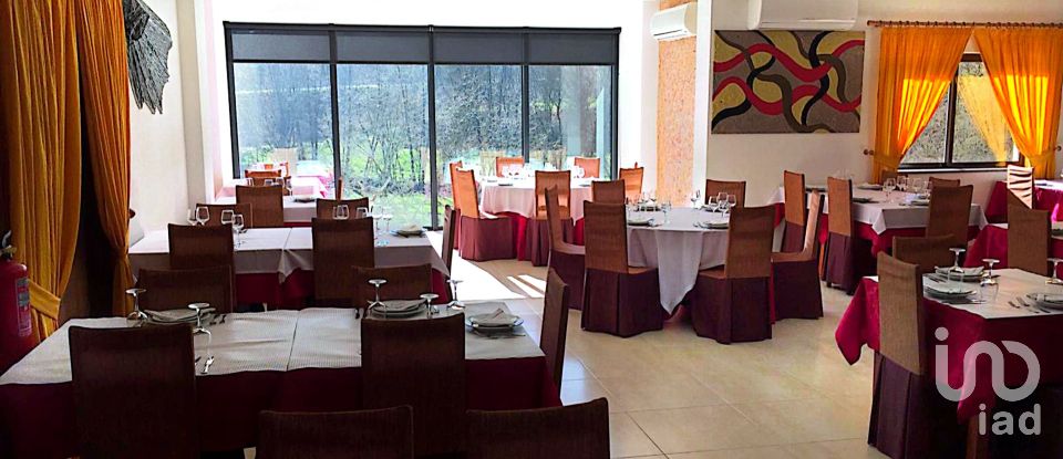 Shop / premises commercial in Vila da Ponte of 483 m²