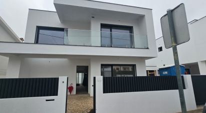 Maison T4 à Corroios de 200 m²