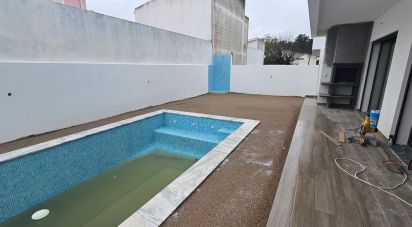 Maison T4 à Corroios de 200 m²