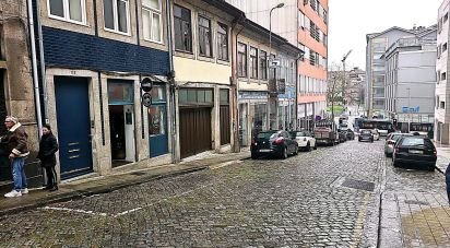 Bâtiment à Paranhos de 230 m²