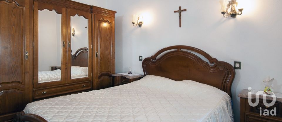 Maison T4 à Podentes de 347 m²