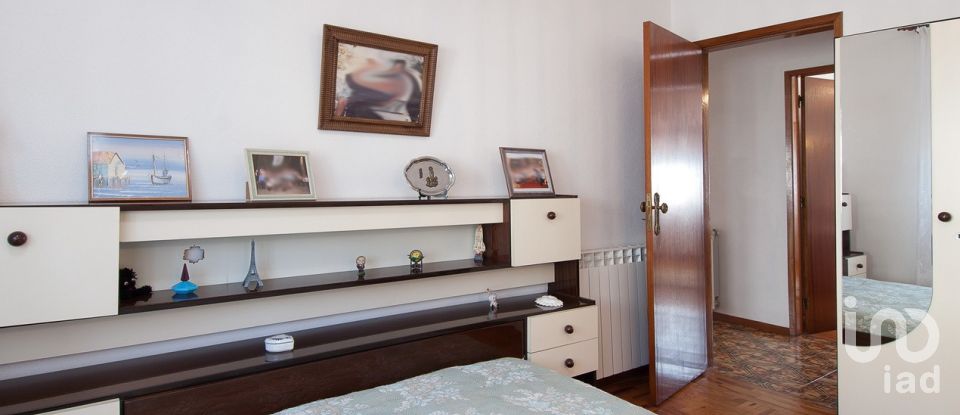 Maison T4 à Podentes de 347 m²