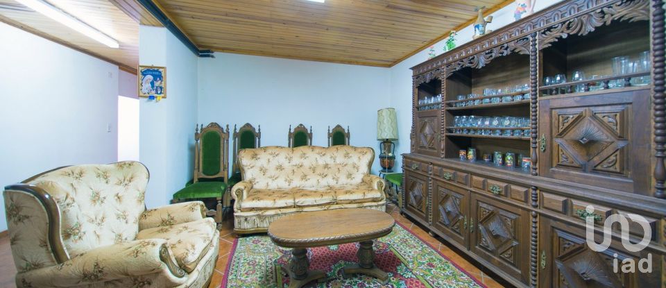 Maison T4 à Podentes de 347 m²