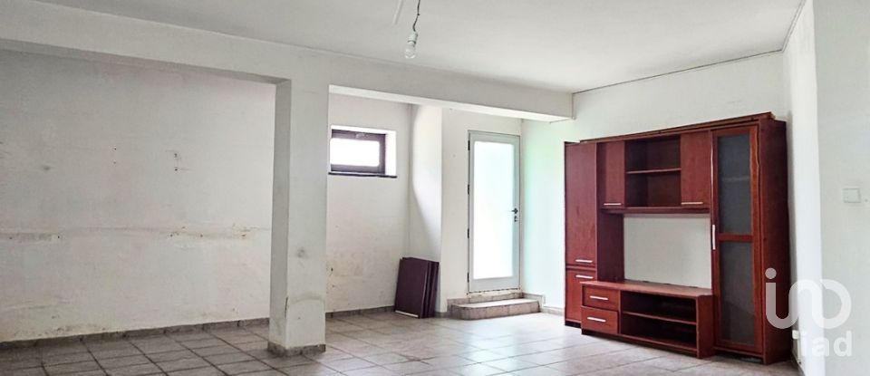 Lodge T5 in Leiria, Pousos, Barreira e Cortes of 500 m²