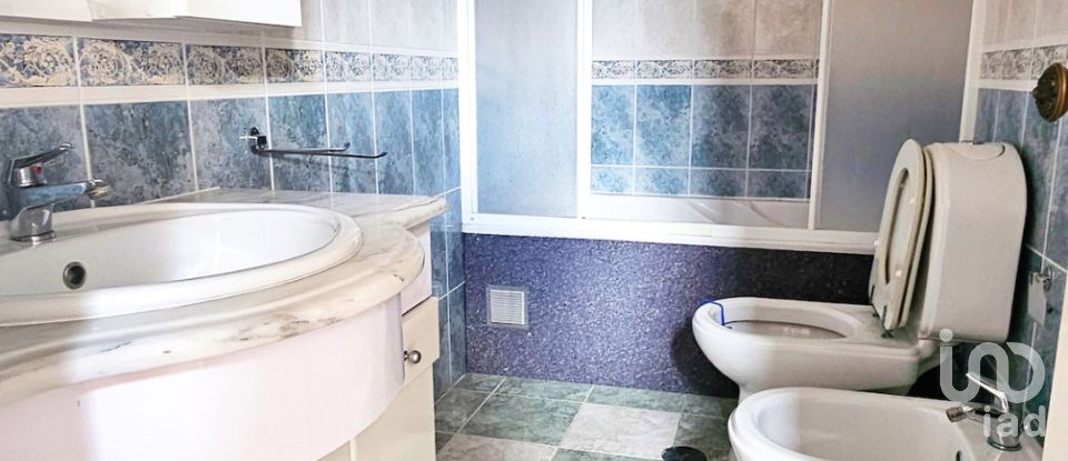 Lodge T5 in Leiria, Pousos, Barreira e Cortes of 500 m²