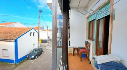 House T3 in Lourinhã e Atalaia of 173 m²