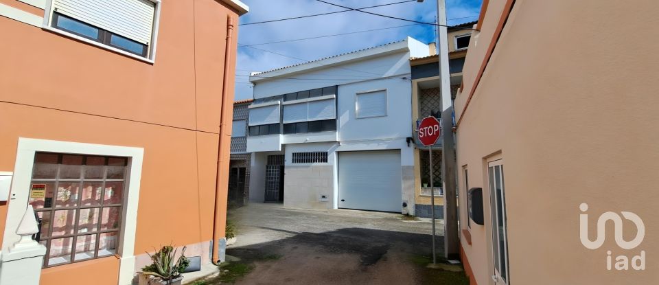 Moradia T3 em Lourinhã e Atalaia de 173 m²