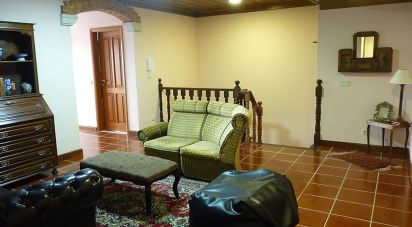 Gîte T4 à Fátima de 664 m²