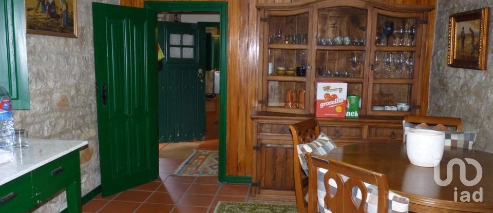 Gîte T4 à Fátima de 664 m²