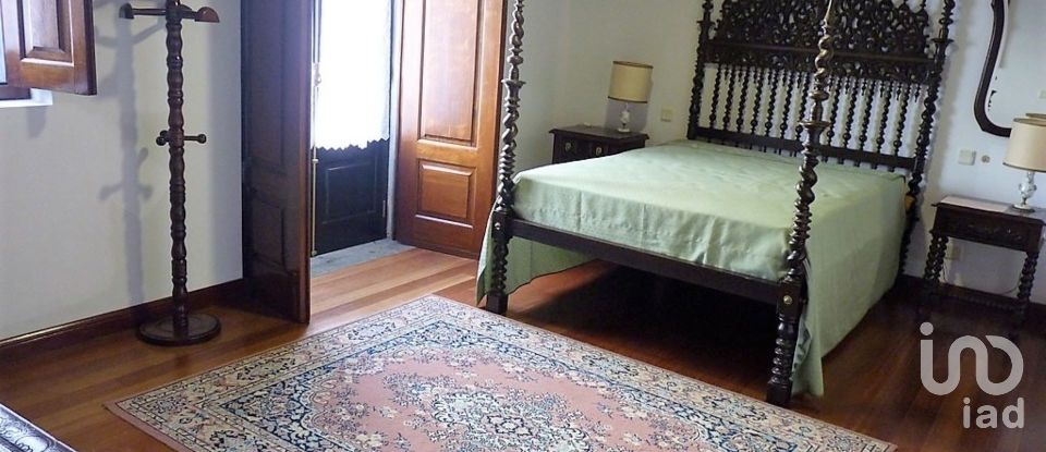 Gîte T4 à Fátima de 664 m²