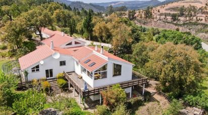 Maison rustique T5 à Marmelete de 354 m²